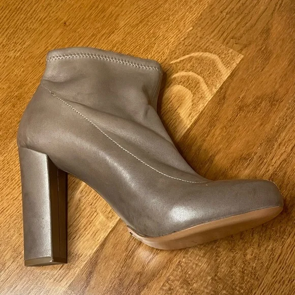 Chloe Grey Heeled Sock Bootie - Picture 6 of 15